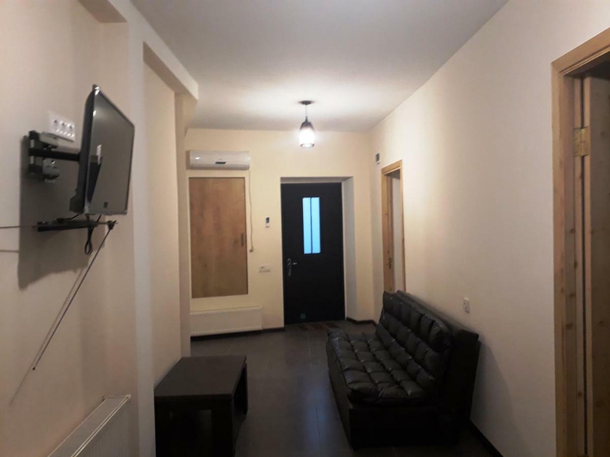 2 Bedroom Apartment In Chugureti 第比利斯 外观 照片