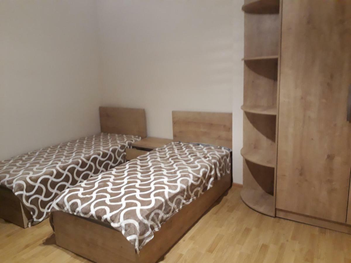 2 Bedroom Apartment In Chugureti 第比利斯 外观 照片