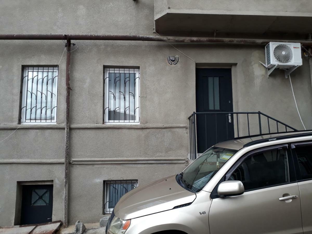 2 Bedroom Apartment In Chugureti 第比利斯 外观 照片